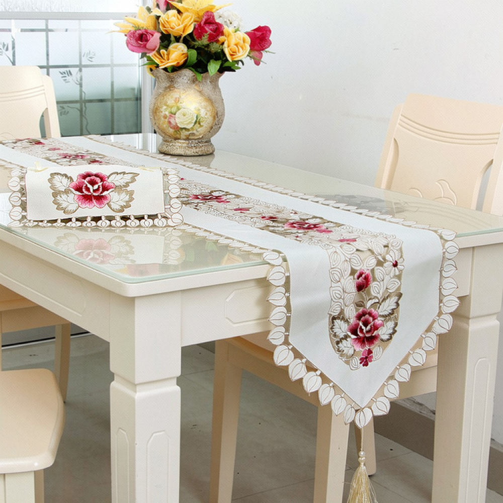 Elegant Floral Embroidered Tab - Table Runner ulasan dan harga